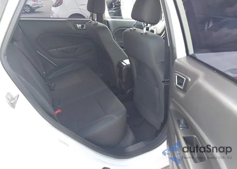 2016 Ford Fiesta Se z USA, uszkodzony, nr VIN 3FADP4BJ3GM103713